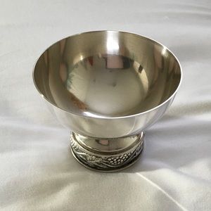 💥Silver berry/ice cream dish